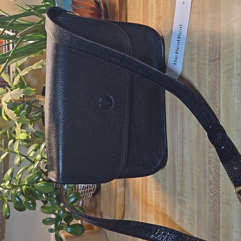 Elegant Mario Valentino Black Leather Unisex Shoulder Bag